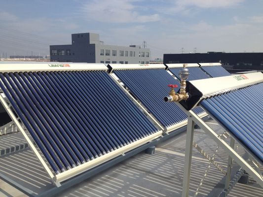 지적인 관제사를 가진 호텔/숙소에 의하여 압력을 가한 태양 온수 난방 장치